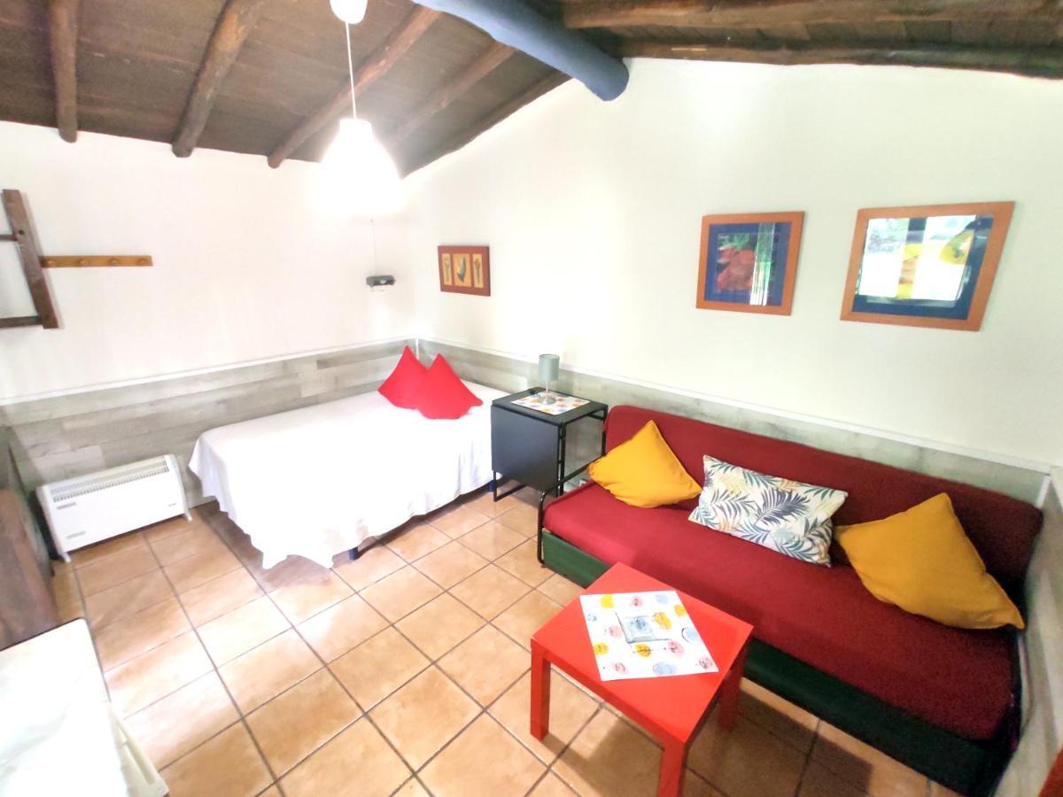 Camping El Pinajarro Hervas Exterior photo