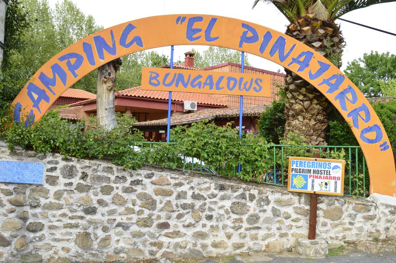 Camping El Pinajarro Hervas Exterior photo